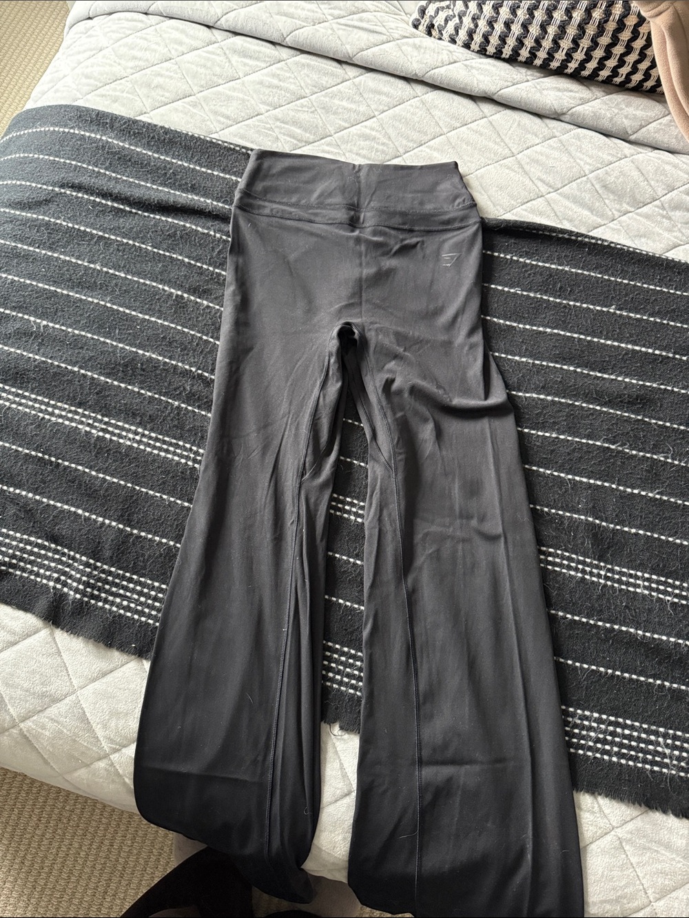 Women’s Black Flare Gymshark leggings - short